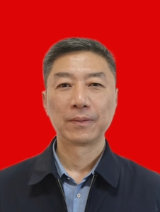 黄  奎
蓬安县人大常委会党组成员、副主任
